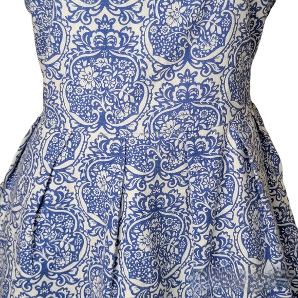 Miss Cherry 100% Linen Blue China Print Scoop Back Babydoll Dress, EUC, size 12 - Picture 4 of 9
